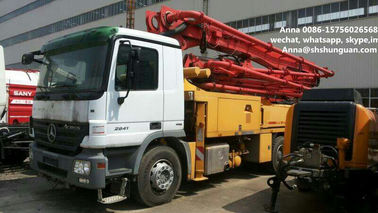Trung Quốc Máy bơm bê tông đã qua sử dụng 300 Kw Máy ​​bơm bê tông gắn kết với khung gầm xe tải Benz nhà cung cấp