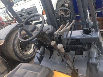 Xe nâng 3 tấn TCM FD30 Xe nâng đã qua sử dụng, tcm sử dụng xe nâng diesel để bán nhà cung cấp